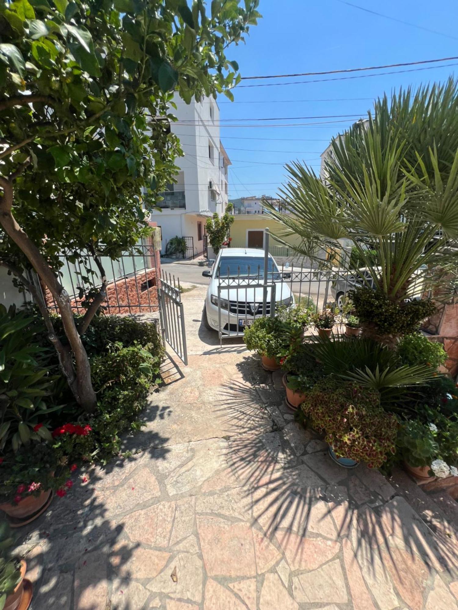 Vila Leo كساميل المظهر الخارجي الصورة